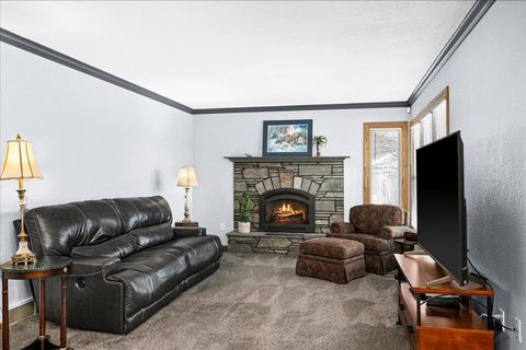 Tiny photo for 4016 Arrowhead Rd, Duluth, MN 55811 (MLS # 6123609)