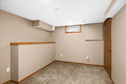 Tiny photo for 4016 Arrowhead Rd, Duluth, MN 55811 (MLS # 6123609)