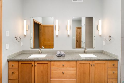 Tiny photo for 4966 Greystone St, Hermantown, MN 55811 (MLS # 6123889)