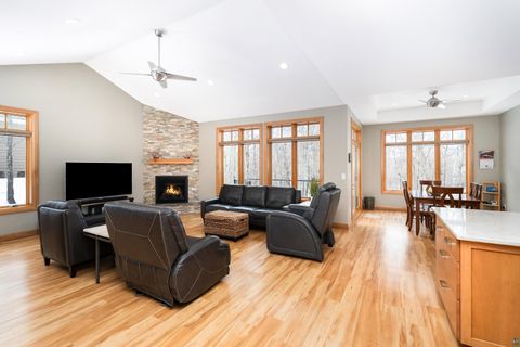 Tiny photo for 4966 Greystone St, Hermantown, MN 55811 (MLS # 6123889)