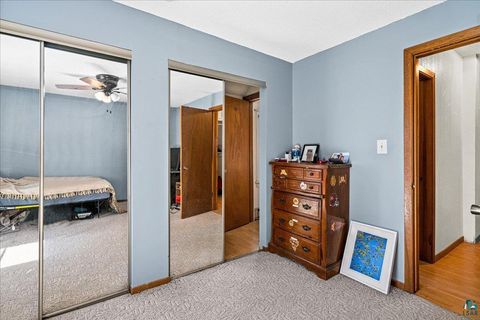 Tiny photo for 1612 E 6th St, Duluth, MN 55812 (MLS # 6124852)