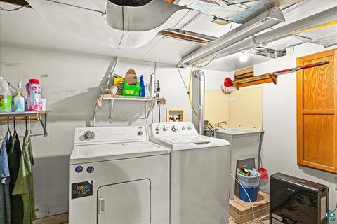 Tiny photo for 1612 E 6th St, Duluth, MN 55812 (MLS # 6124852)
