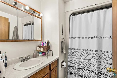 Tiny photo for 1612 E 6th St, Duluth, MN 55812 (MLS # 6124852)