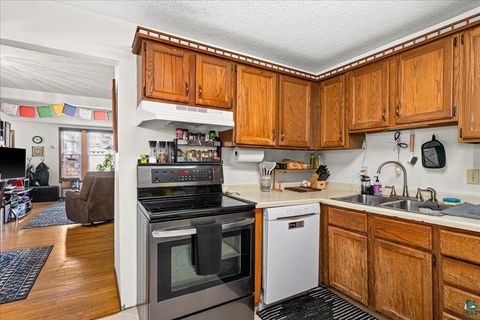 Tiny photo for 1612 E 6th St, Duluth, MN 55812 (MLS # 6124852)