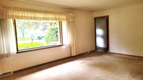 Tiny photo for 4428 Pitt St, Duluth, MN 55804 (MLS # 6125936)