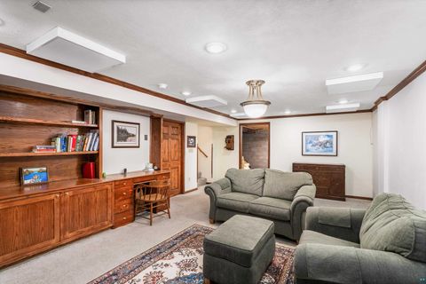 Tiny photo for 1701 Trail Dr, Duluth, MN 55803 (MLS # 6126379)