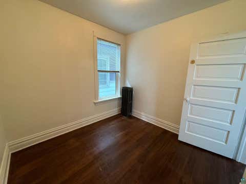 Tiny photo for 224 E 6th St, Duluth, MN 55805 (MLS # 6126139)