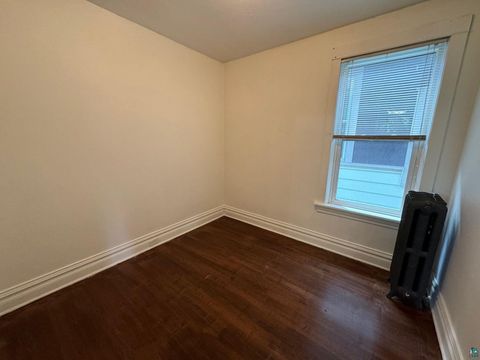 Tiny photo for 224 E 6th St, Duluth, MN 55805 (MLS # 6126139)