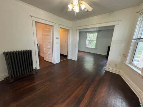 Tiny photo for 224 E 6th St, Duluth, MN 55805 (MLS # 6126139)