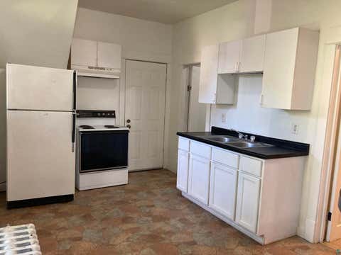 Tiny photo for 224 E 6th St, Duluth, MN 55805 (MLS # 6126139)