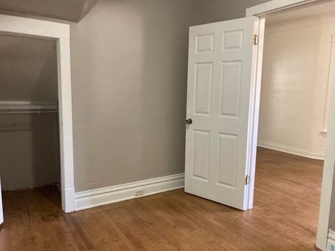 Tiny photo for 224 E 6th St, Duluth, MN 55805 (MLS # 6126139)