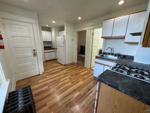 Tiny photo for 224 E 6th St, Duluth, MN 55805 (MLS # 6126139)