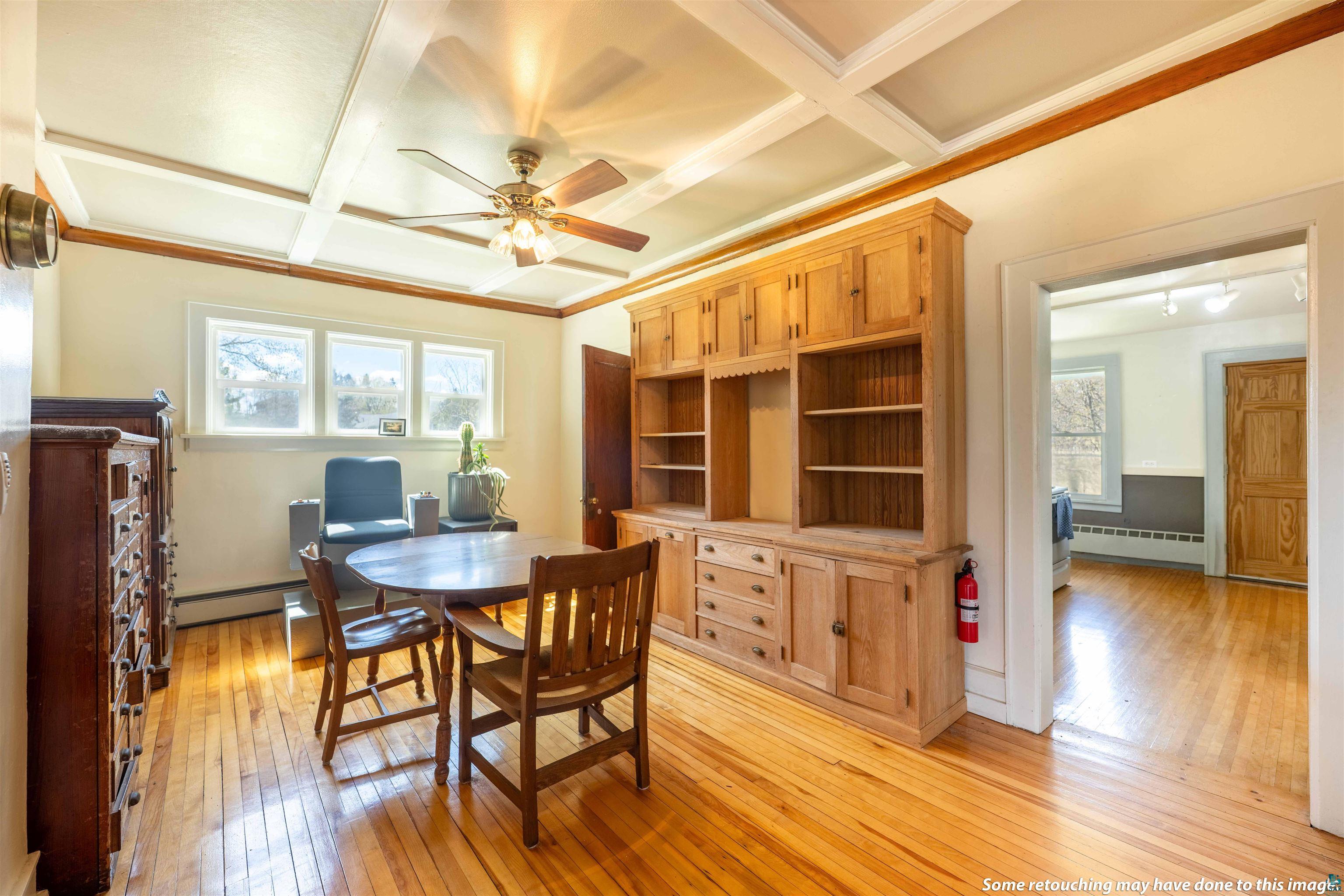 315 6th Ave W
