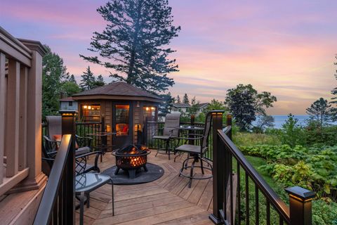 Tiny photo for 4 Lakeside Ct, Duluth, MN 55804 (MLS # 6124064)