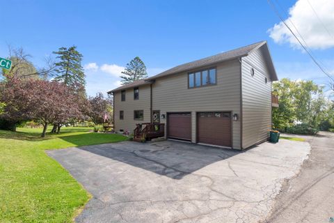Tiny photo for 4 Lakeside Ct, Duluth, MN 55804 (MLS # 6124064)