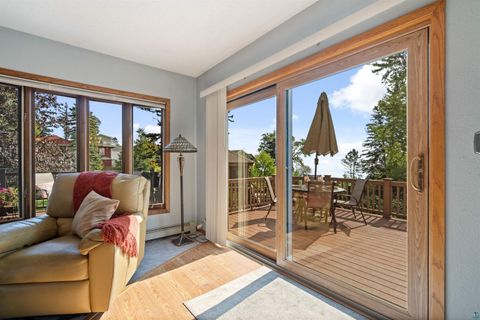 Tiny photo for 4 Lakeside Ct, Duluth, MN 55804 (MLS # 6124064)