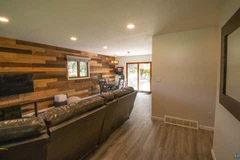 Tiny photo for 5432 Mineral Ave, Mountain Iron, MN 55768 (MLS # 6127555)