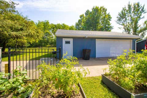 Tiny photo for 5432 Mineral Ave, Mountain Iron, MN 55768 (MLS # 6127555)