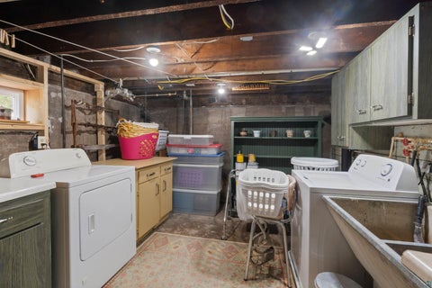 Tiny photo for 1015 W 4th Street, Duluth, MN 55806 (MLS # 6128219)