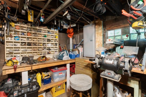 Tiny photo for 1015 W 4th Street, Duluth, MN 55806 (MLS # 6128219)