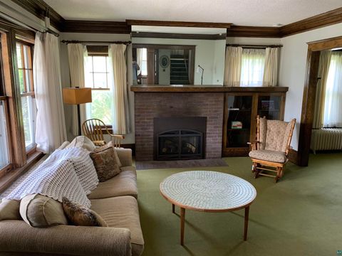 Tiny photo for 1411 E 4th St, Duluth, MN 55805 (MLS # 6125039)