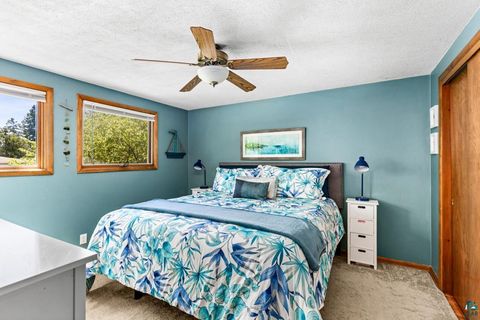 Tiny photo for 4119 Pitt St, Duluth, MN 55804 (MLS # 6126884)