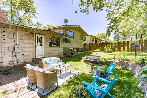 Tiny photo for 4119 Pitt St, Duluth, MN 55804 (MLS # 6126884)