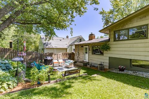 Tiny photo for 4119 Pitt St, Duluth, MN 55804 (MLS # 6126884)