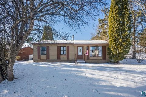 Photo of 1505 15th St, Cloquet, MN 55720 (MLS # 6123220)
