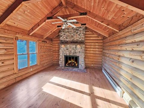 Tiny photo for 5241 Rieder Memorial Dr, Silver Bay, MN 55614 (MLS # 6122974)