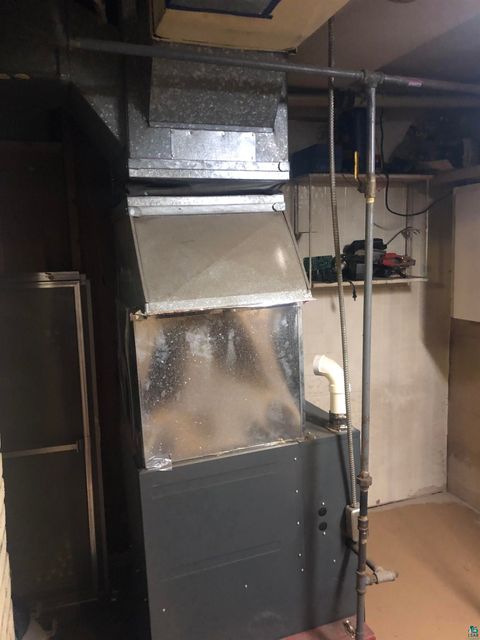 Tiny photo for 3224 Restormel St, Duluth, MN 55806 (MLS # 6124110)