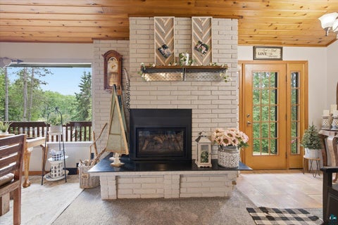 Tiny photo for 2016 Rice Lake Rd, Duluth, MN 55811 (MLS # 6126357)