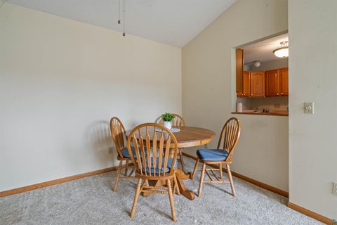 Tiny photo for 2150 Miller Creek Dr #8, Duluth, MN 55811 (MLS # 6125413)