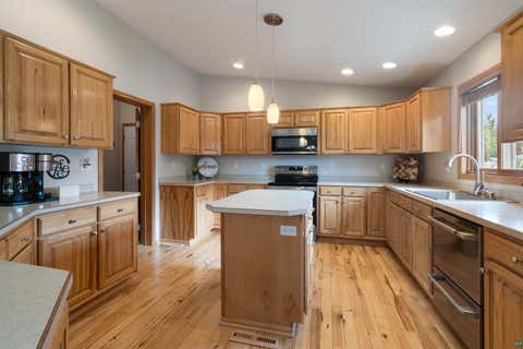 Tiny photo for 509 16th Ave W AVE, Eveleth, MN 55734 (MLS # 6127412)
