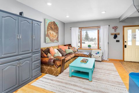 Tiny photo for 811 N 56th Ave W Ave, Duluth, MN 55807 (MLS # 6123311)