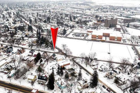 Tiny photo for 811 N 56th Ave W Ave, Duluth, MN 55807 (MLS # 6123311)