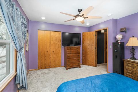 Tiny photo for 811 N 56th Ave W Ave, Duluth, MN 55807 (MLS # 6123311)