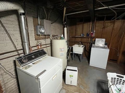 Tiny photo for 1909 Southern Dr, Virginia, MN 55792 (MLS # 6122067)