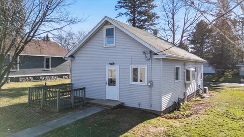 Tiny photo for 121 Oak St, Proctor, MN 55810 (MLS # 6122920)