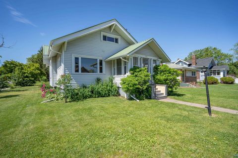 710 E 5th St Superior WI 54880