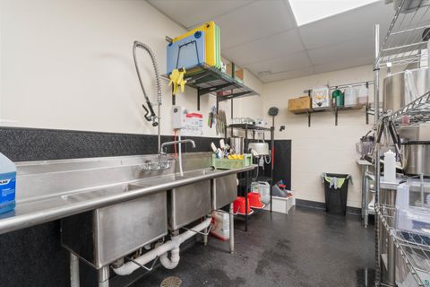 Tiny photo for 4501 E Superior St, Duluth, MN 55804 (MLS # 6124954)