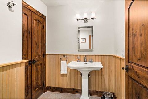 Tiny photo for 3543 Greysolon Rd, Duluth, MN 55804 (MLS # 6123678)