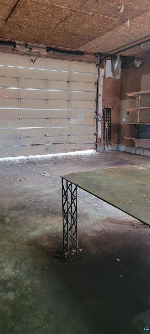 Tiny photo for 3337 Vernon St, Duluth, MN 55807 (MLS # 6124299)