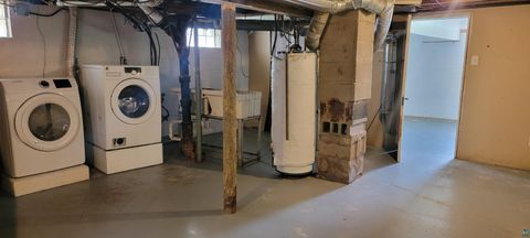 Tiny photo for 3337 Vernon St, Duluth, MN 55807 (MLS # 6124299)