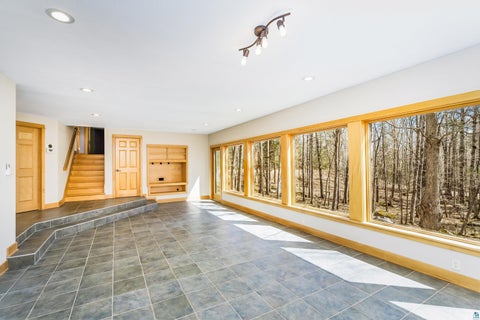 Tiny photo for 5541 Industrial Rd, Duluth, MN 55811 (MLS # 6127520)