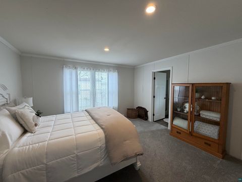 Tiny photo for 18 Kalmia Dr, Duluth, MN 55810 (MLS # 6125421)