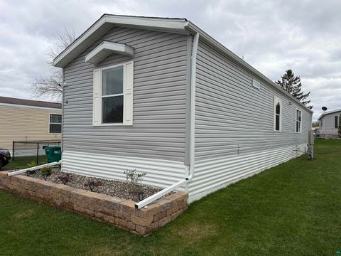 Tiny photo for 18 Kalmia Dr, Duluth, MN 55810 (MLS # 6125421)