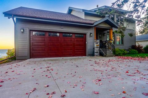 Tiny photo for 5220 London Rd, Duluth, MN 55804 (MLS # 6123081)