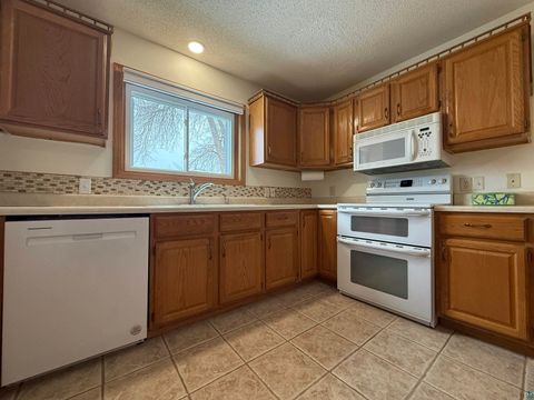Tiny photo for 1321 S 13th St, Virginia, MN 55792 (MLS # 6124085)