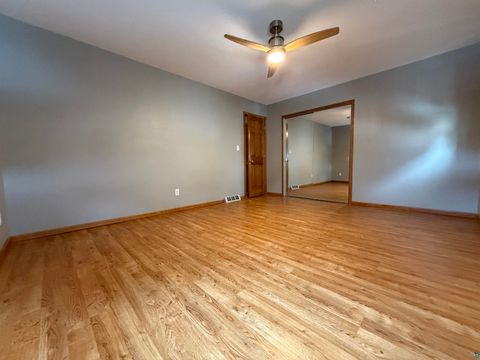 Tiny photo for 1321 S 13th St, Virginia, MN 55792 (MLS # 6124085)
